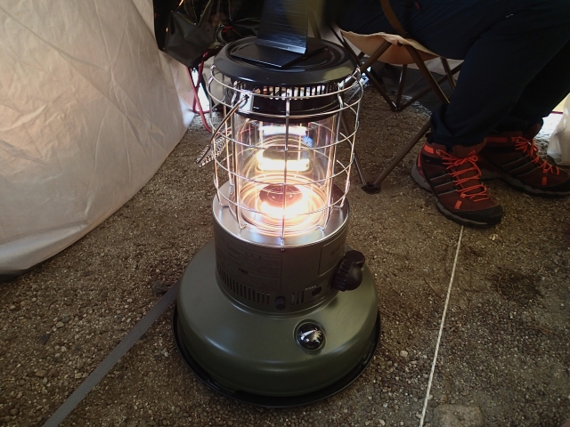 �A�E�g�h�A�X�g�[�u